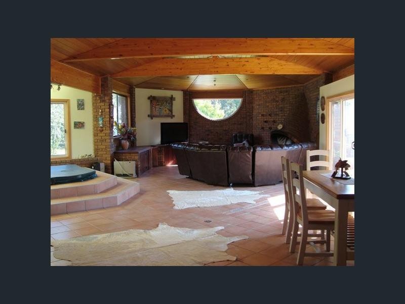 17 Genoa-Mallacoota Road, Mallacoota VIC 3892