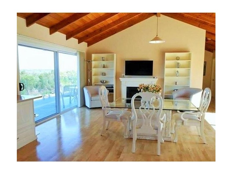 4 Pot Boil Road, Flinders Island TAS 7255