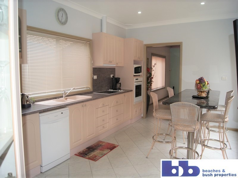 48 Verge Rd, Callala Beach NSW 2540