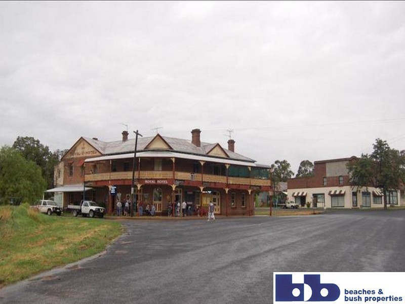 Lot 212 Reg Hailstone Way, Woodstock NSW 2793