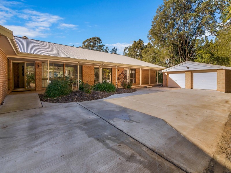 37 Treelands Drive, Jilliby NSW 2259