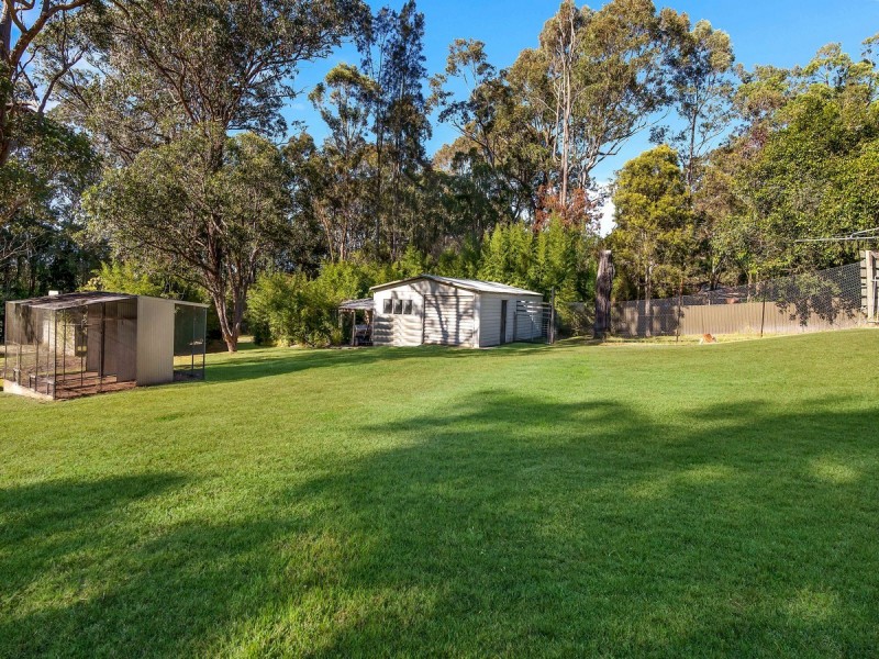 37 Treelands Drive, Jilliby NSW 2259