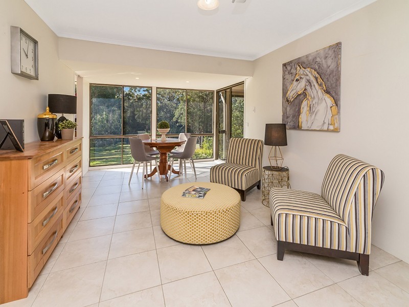 37 Treelands Drive, Jilliby NSW 2259