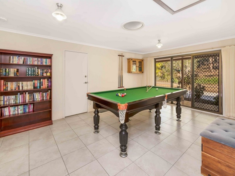 37 Treelands Drive, Jilliby NSW 2259