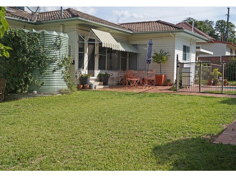 1 Snape Street, Quirindi NSW 2343