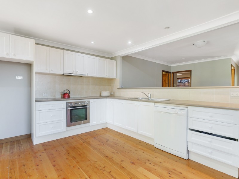 32 Kent Street, Niagara Park NSW 2250
