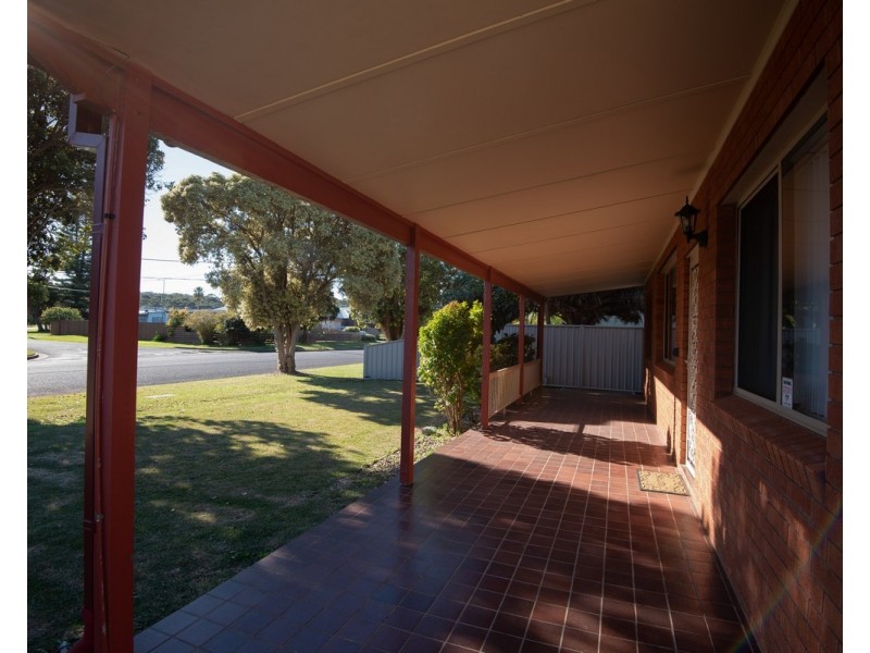 Tomakin NSW 2537