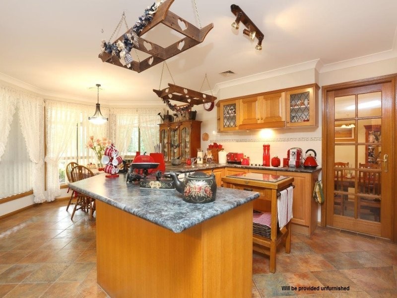 18 Valenti Crescent, Kellyville NSW 2155