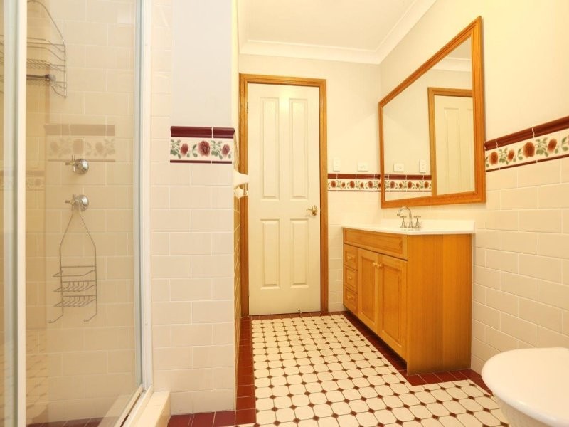 18 Valenti Crescent, Kellyville NSW 2155