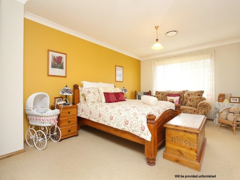 18 Valenti Crescent, Kellyville NSW 2155