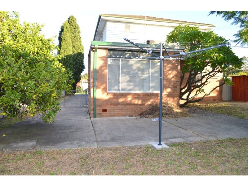 16 Mundamatta Street, Villawood NSW 2163