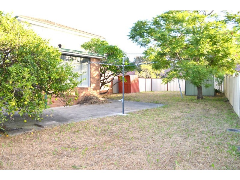 16 Mundamatta Street, Villawood NSW 2163