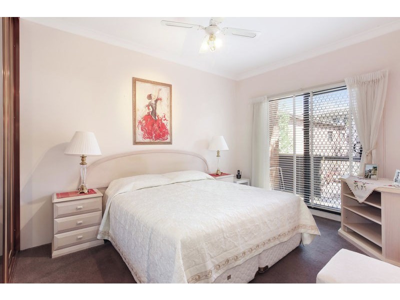 8/40-42 Hampton Court Road, Carlton NSW 2218