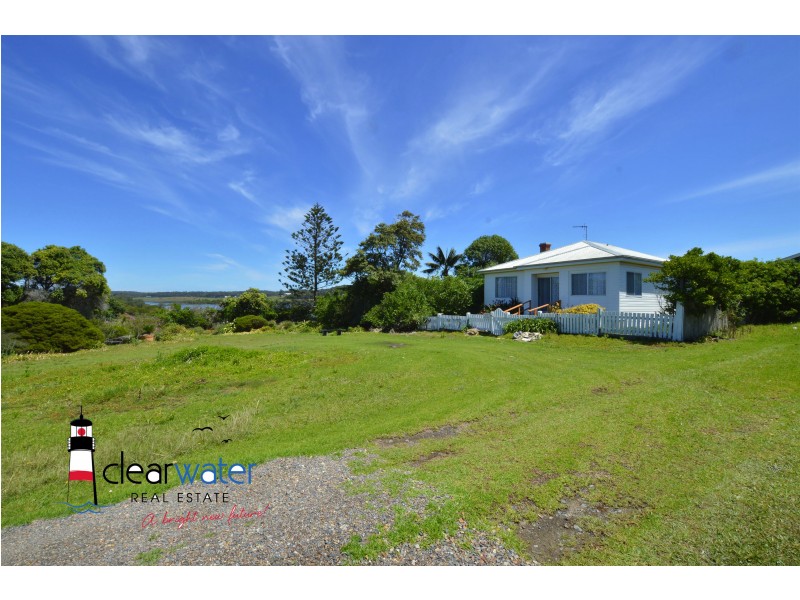 70 Tilba Rd, Bermagui NSW 2546