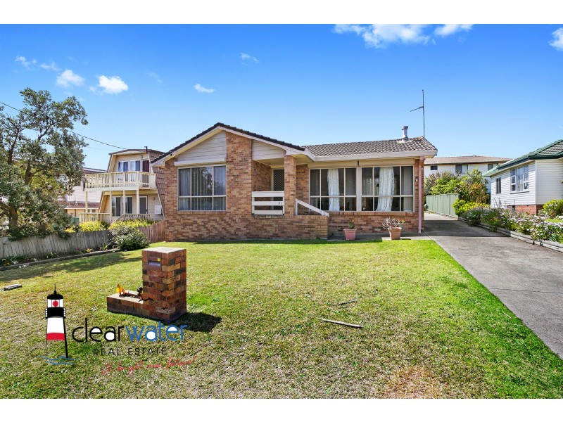 31 Bunga St, Bermagui NSW 2546
