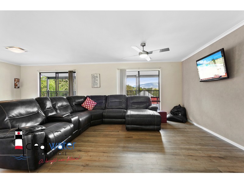 13 Hoyer St, Cobargo NSW 2550