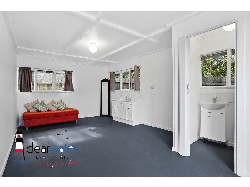 13 Hoyer St, Cobargo NSW 2550