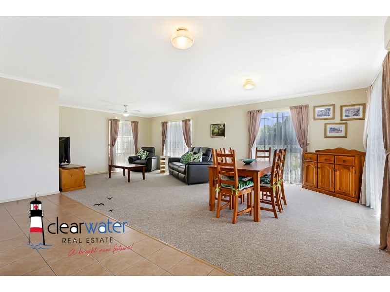 53B Hillcrest Ave, North Narooma NSW 2546