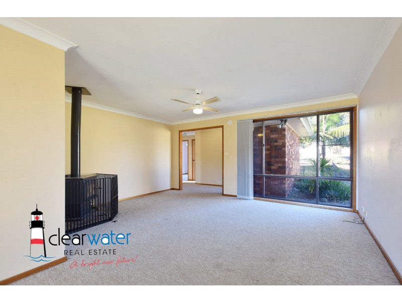 19 Hawdon St, Moruya NSW 2537