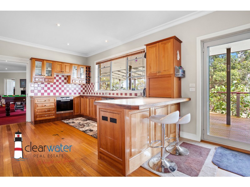 46 Yarragee Rd, Moruya NSW 2537