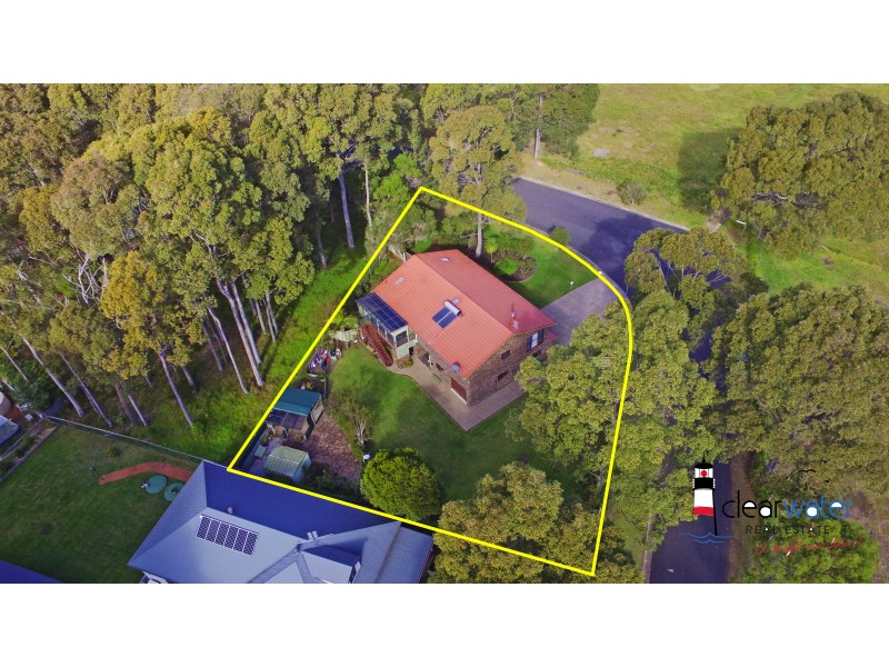 39 Lamont Young Dr, Mystery Bay NSW 2546