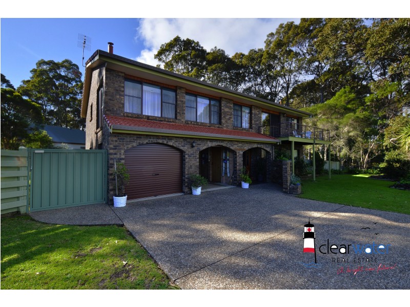 39 Lamont Young Dr, Mystery Bay NSW 2546