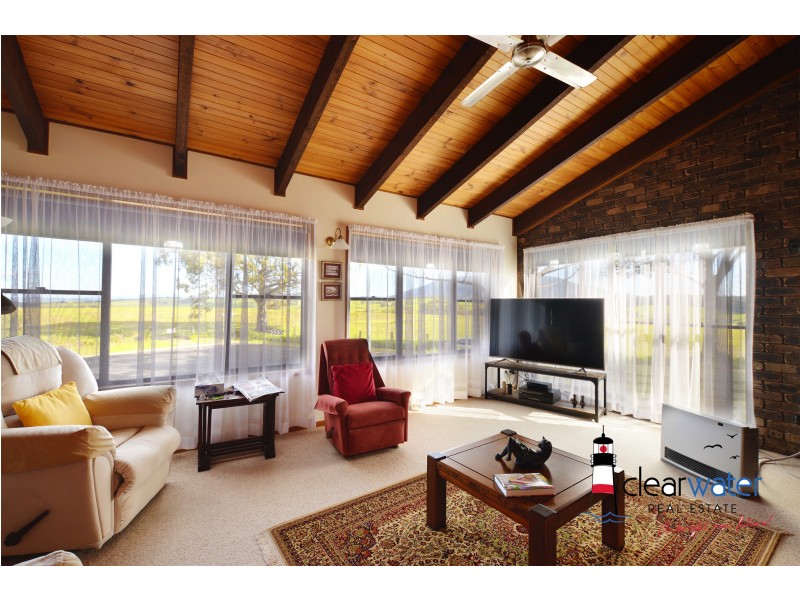 39 Lamont Young Dr, Mystery Bay NSW 2546