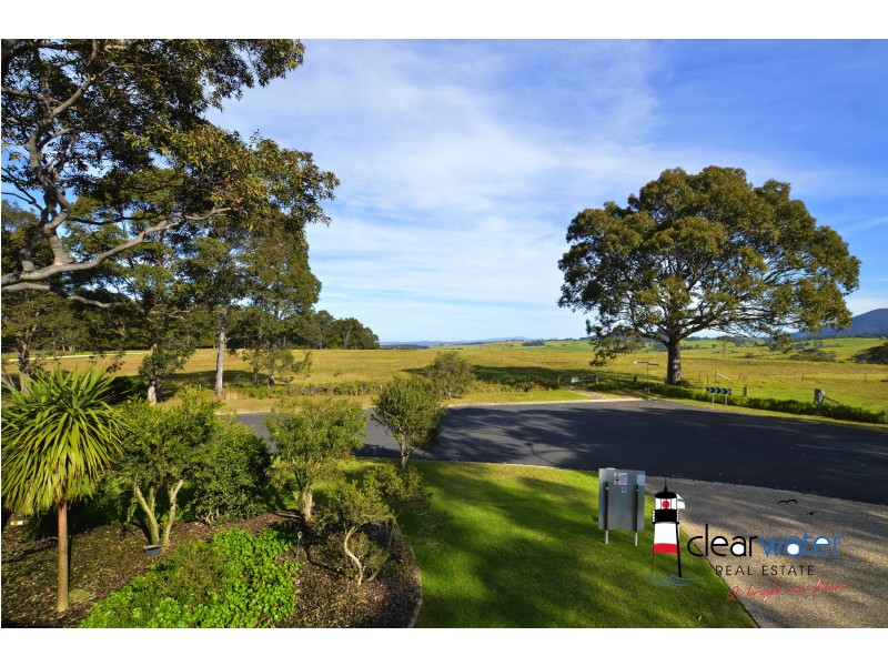 39 Lamont Young Dr, Mystery Bay NSW 2546