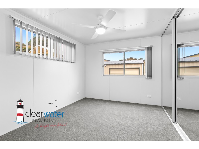 6 Bondi St, Tuross Head NSW 2537