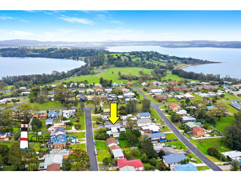 6 Bondi St, Tuross Head NSW 2537