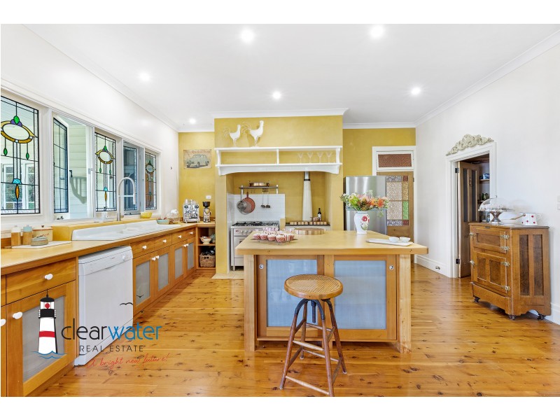 283 Meadows Rd, Mogendoura NSW 2537
