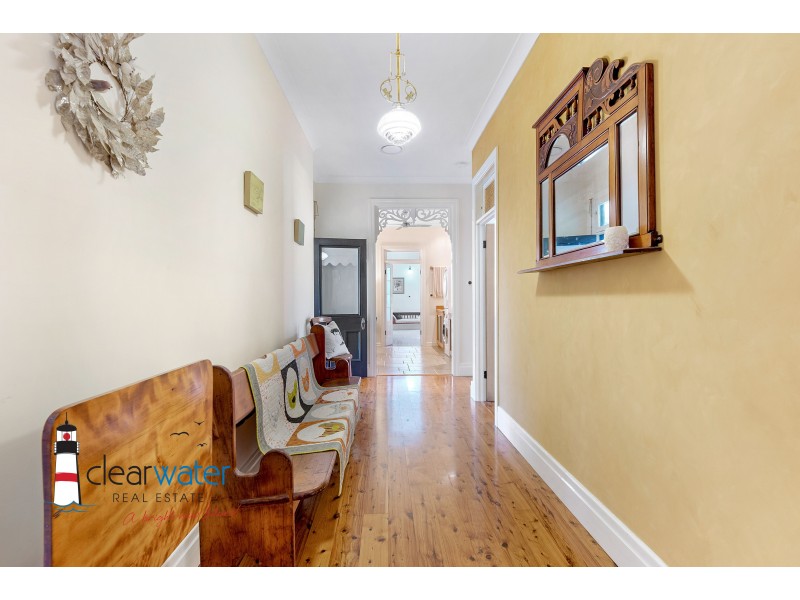 283 Meadows Rd, Mogendoura NSW 2537