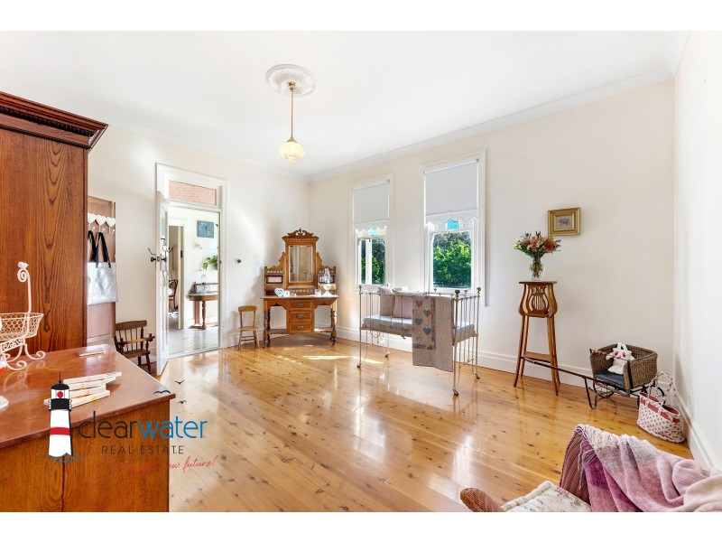 283 Meadows Rd, Mogendoura NSW 2537