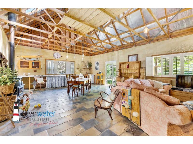 283 Meadows Rd, Mogendoura NSW 2537