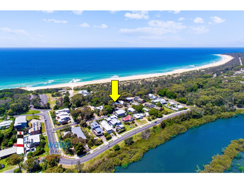 16 Constable St, Moruya Heads NSW 2537