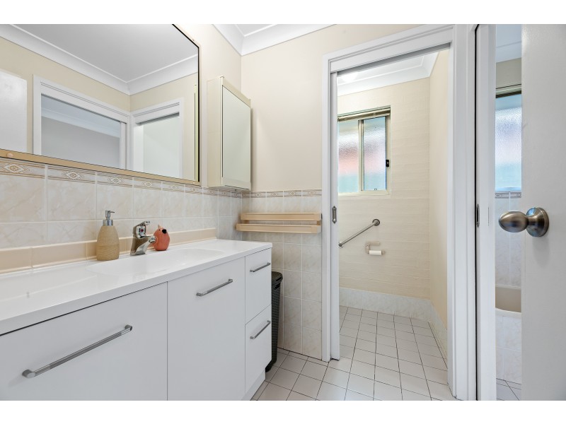 Unit 3/8 Thomas St, Moruya NSW 2537