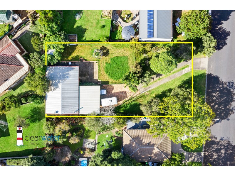 4 Jersey Rd, Moruya NSW 2537
