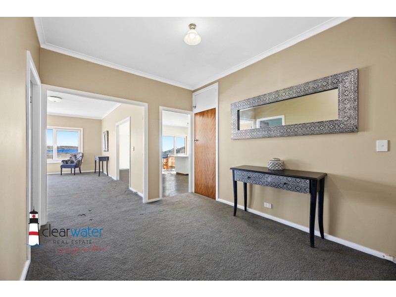 129 Wagonga St, Narooma NSW 2546
