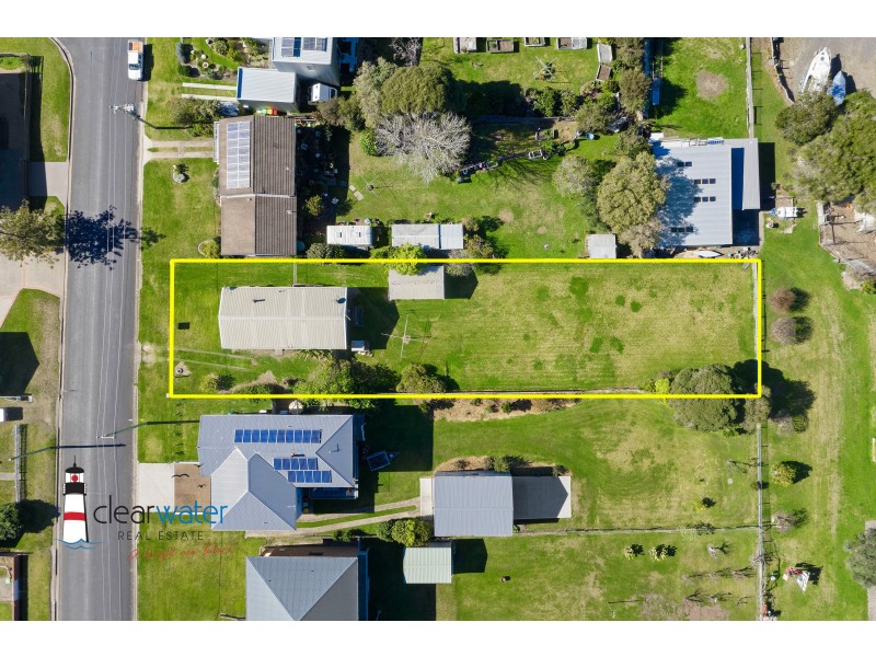 90 Murrah St, Bermagui NSW 2546