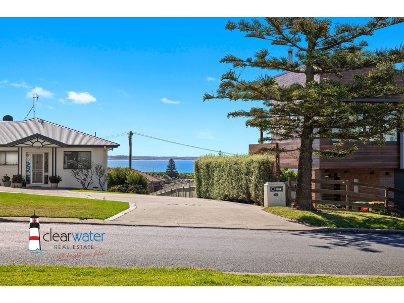 90 Murrah St, Bermagui NSW 2546