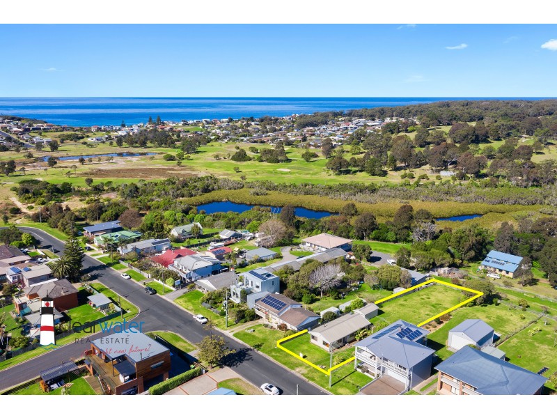 90 Murrah St, Bermagui NSW 2546