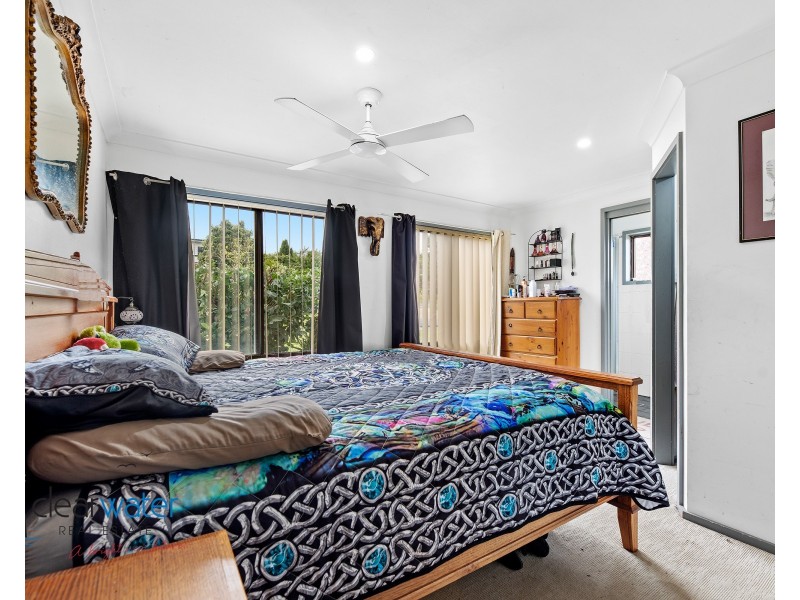 29 Binalong St, Dalmeny NSW 2546