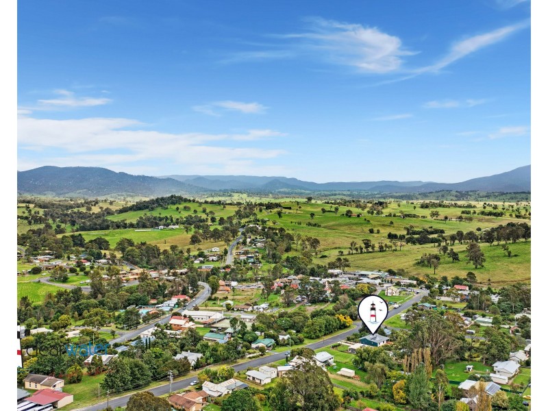 9 Tarlinton St, Cobargo NSW 2550