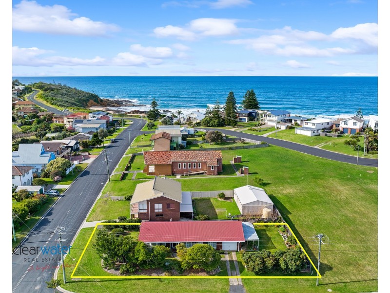 16 Paraboon Dr, Bermagui NSW 2546