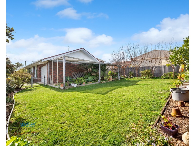 16 Paraboon Dr, Bermagui NSW 2546