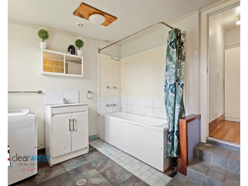 175 Princes Hwy, Bodalla NSW 2545