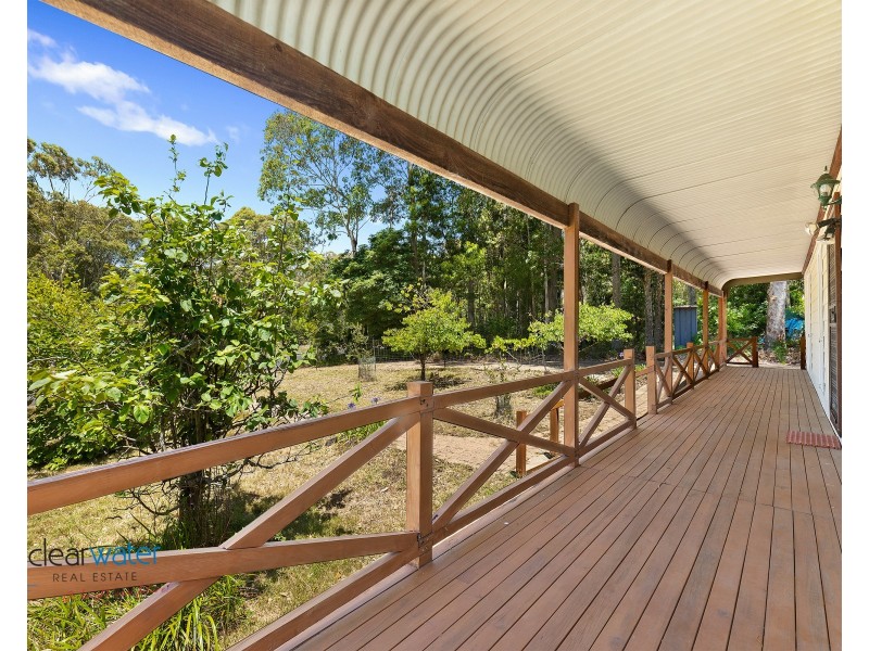 4 Poole Pde, Mystery Bay NSW 2546