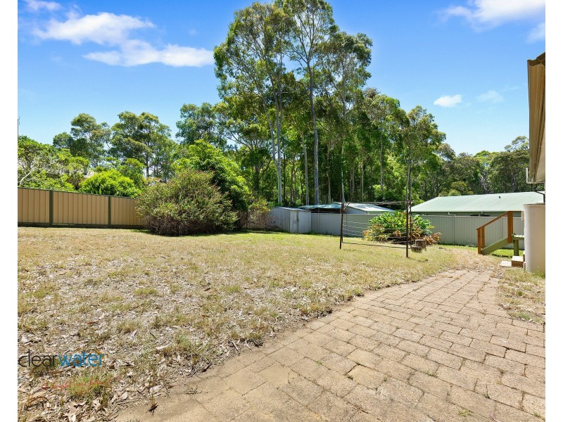 4 Poole Pde, Mystery Bay NSW 2546