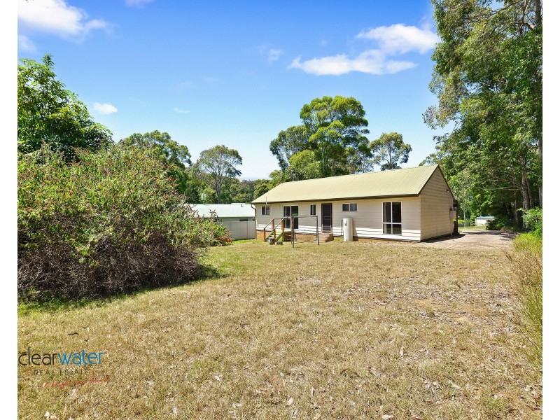 4 Poole Pde, Mystery Bay NSW 2546