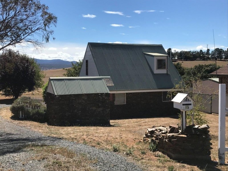 15 Cosgrove Street, Adaminaby NSW 2629